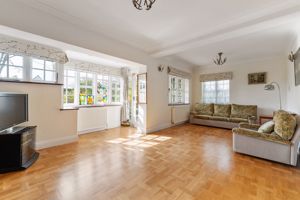 Photo 9- click for photo gallery